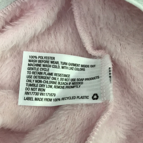 Pink fuzzy sleeping shorts with silver stars - Picture 8 of 9